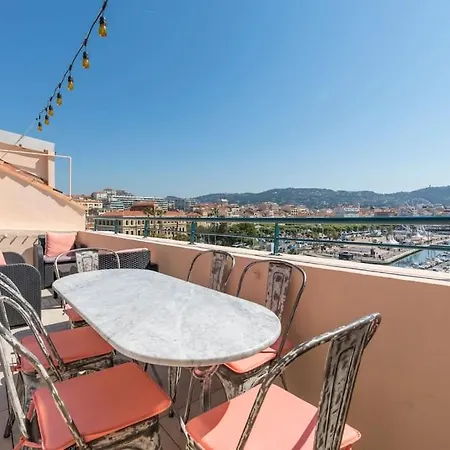 Facing Old Port Of Duplex Wow View Olam *