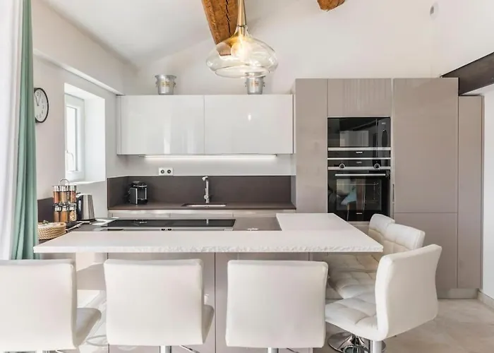 Facing Old Port Of Duplex Wow View Olam شقة *