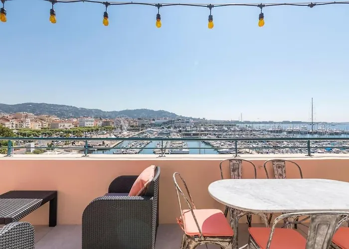 Facing Old Port Of Duplex Wow View Olam