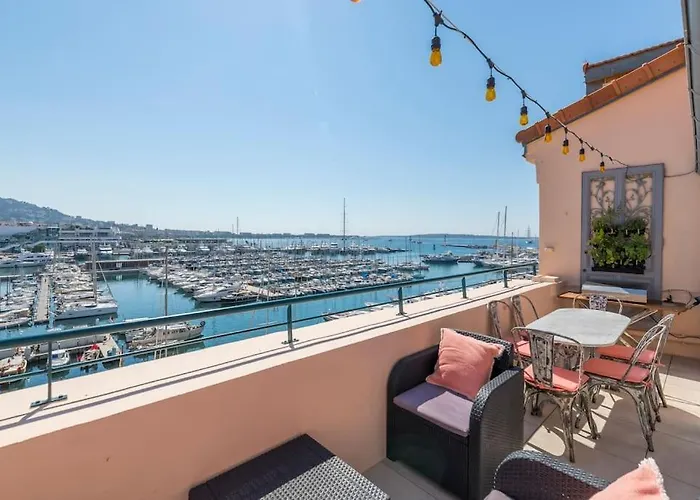 Facing Old Port Of Duplex Wow View Olam *