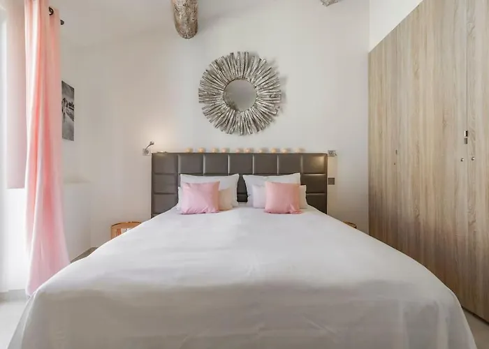 Facing Old Port Of Duplex Wow View Olam * 戛纳