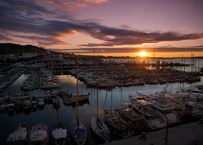 شقة Facing Old Port Of Duplex Wow View Olam