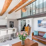 Facing Old Port Of Duplex Wow View Olam